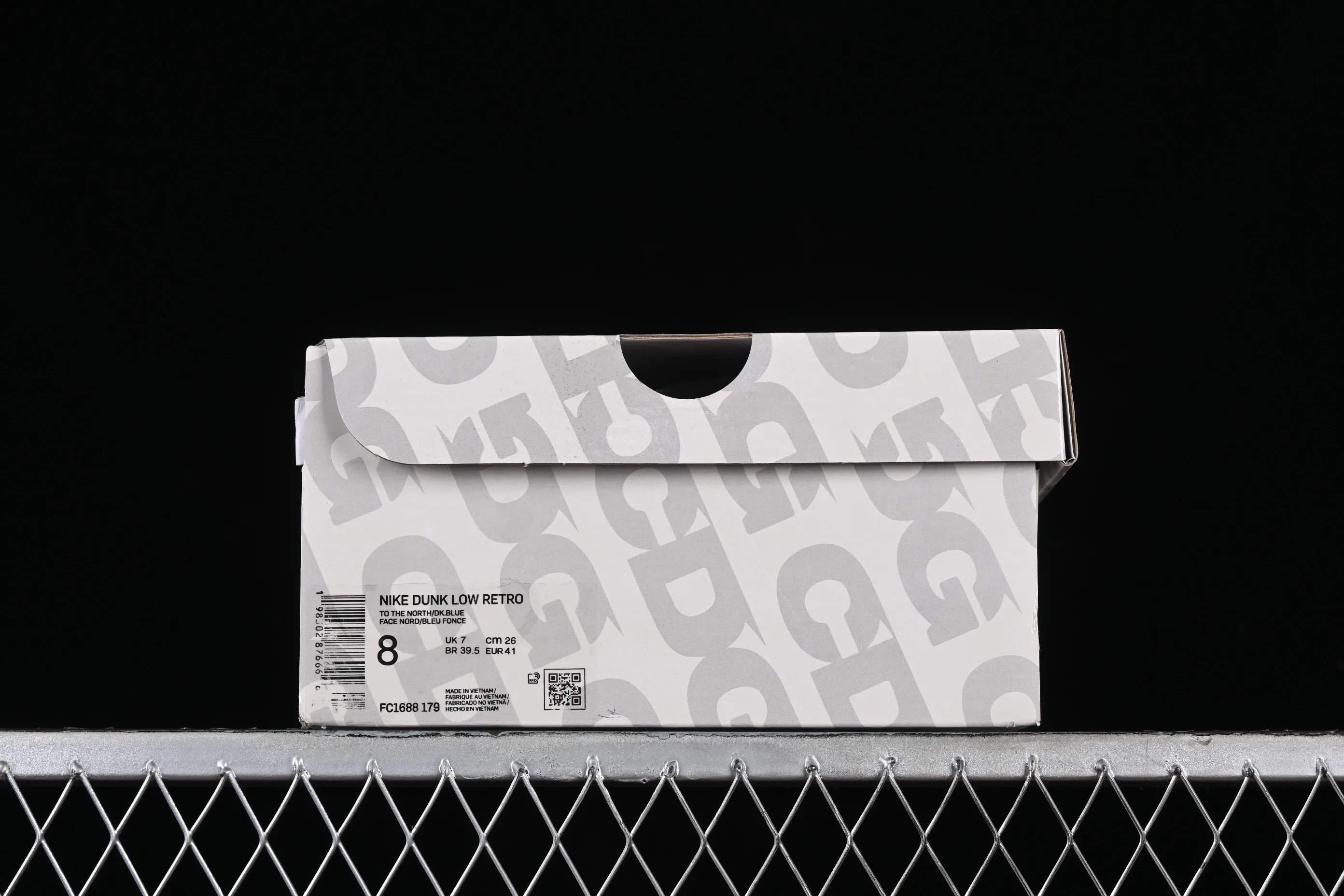 All Categories Nk SB Dunk Series Nk SB Dunk Low Low-top sneakers F version Nk Dunk Low North CDG joint-green Three-party joint SB low-top casual sneakers FC1688-179